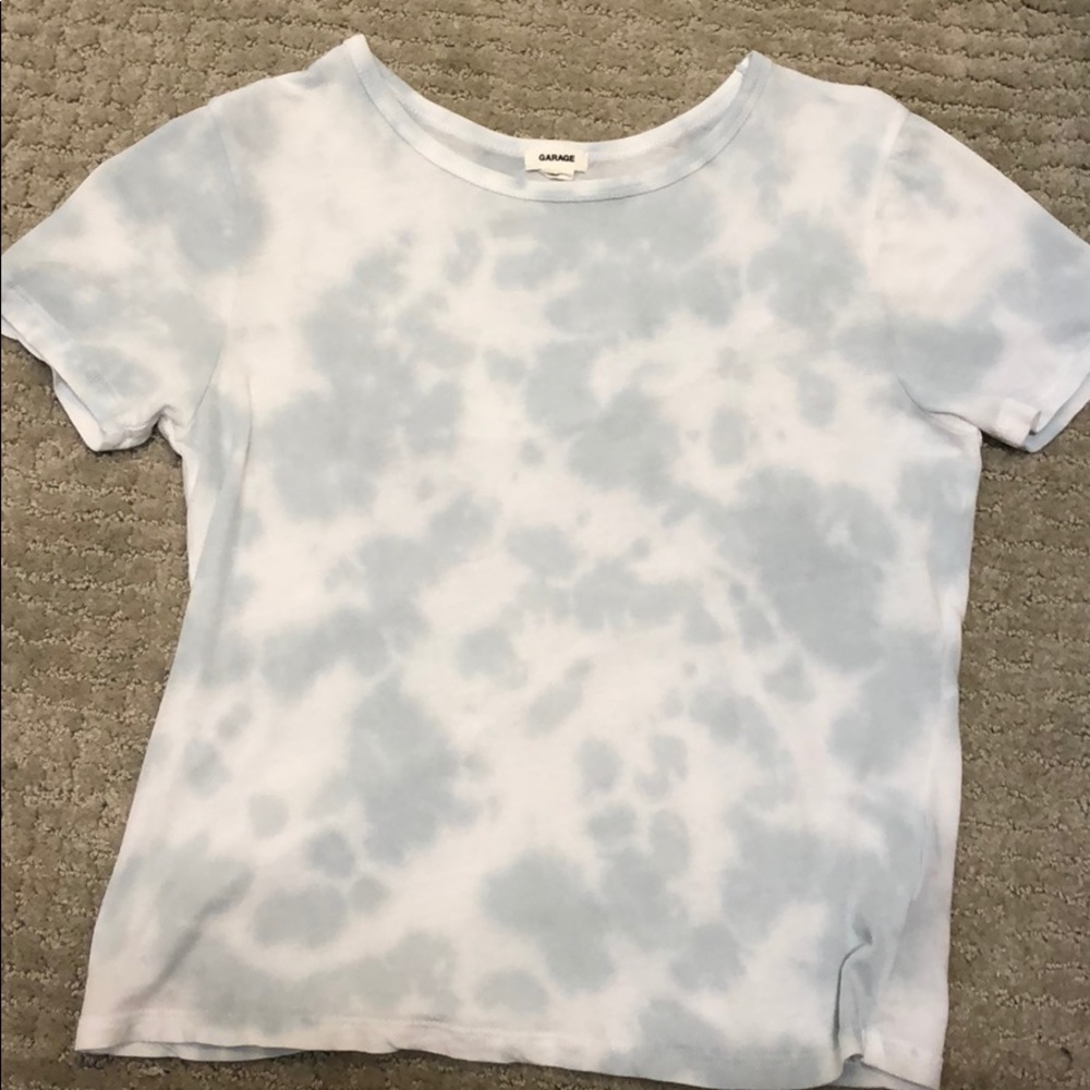 Garage tee